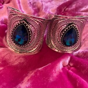 GORGEOUS SILVER W TURQUOISE BOHO CUFF BRACELETS SET!!!
